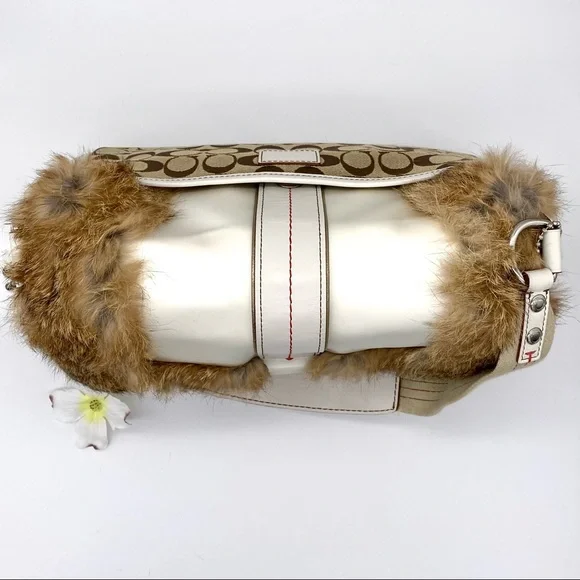 EUC COACH Fur Signature Ski Flap Shoulder Bag - Picture 6 of 16